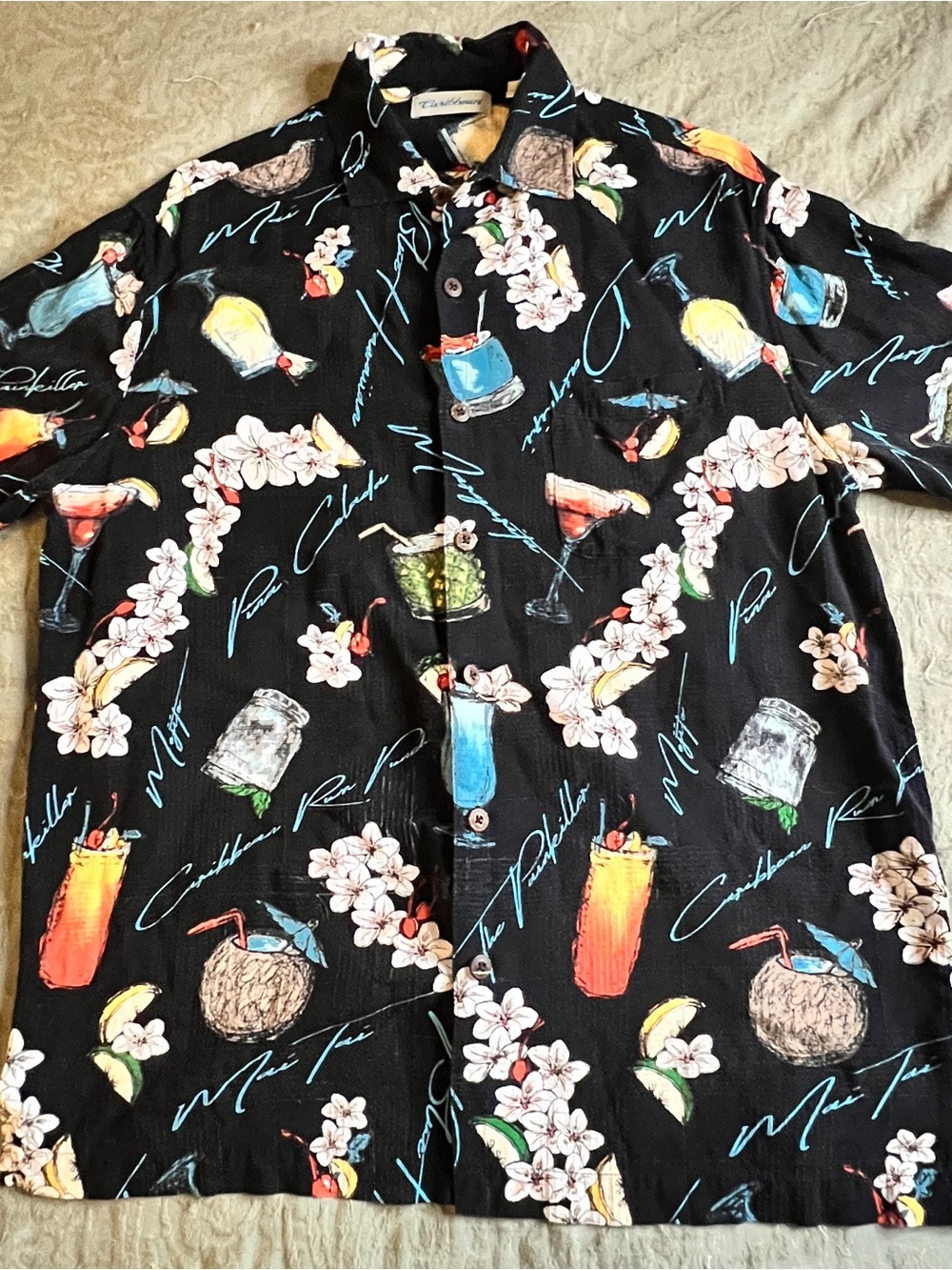 Caribbean Boozy Hawaiian Shirt Men’s Size M 100% Rayon Summer Vacation Beach
